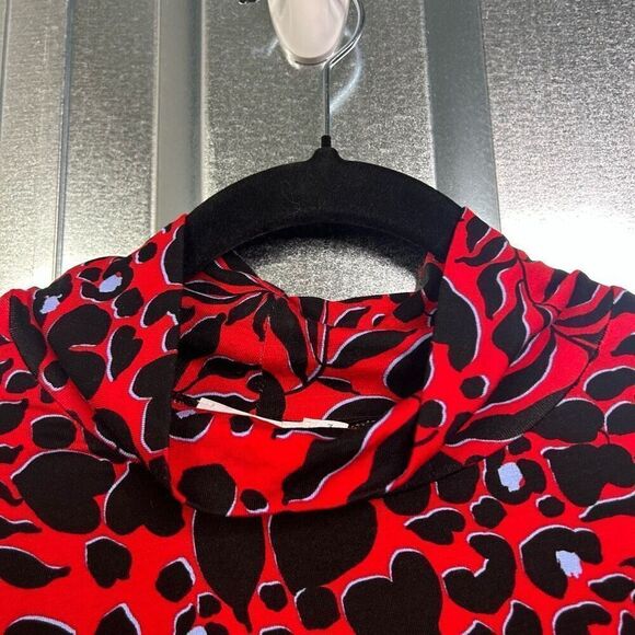 Chico's Women's Red Leopard Print Mock Neck Tee Casual Top Size 3 (XL) - Picture 6 of 12